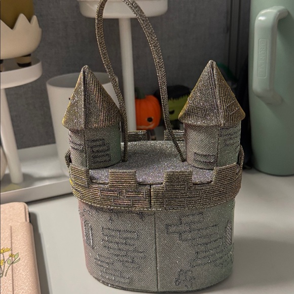 Lulu Guinness Silver Handbag - Picture 3 of 5